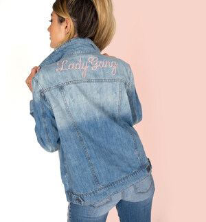 sts blue presents 'LadyHang' live in New York City