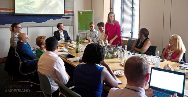 Melanie Onn, MP, discussing self-management as a new care model for IBD patients at roundtable organised by Ampersand Health (PRNewsfoto/Ampersand Health)