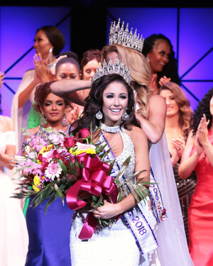 Mrs. California International, Lauren Weeks, Crowned Mrs. International 2018