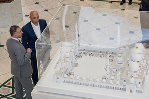 UAE Delegation Presents Sheikh Zayed Mosque Model to UAE Embassy in Washington, Meets with US Counterparts to Discuss Interfaith Dialogue and Religious Tolerance