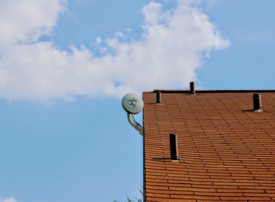 C Spire is using Mimosa Network's hybrid fiber wireless client antennas to connect hub homes and other residences in neighborhoods.  The devices resemble a dinner plate and are about one third the size of a typical satellite dish.