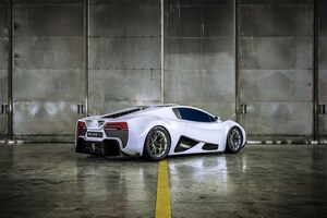 MILAN Automotive GmbH представила гиперкар MILAN RED