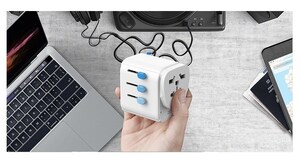 Zendure Announces Passport Pro Universal Travel Adaptor with Ground Connection and Push-Button Resetting Fuse