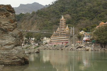 Rishikesh, India is the world capital for Yoga. (CNW Group/Breathedreamgo)