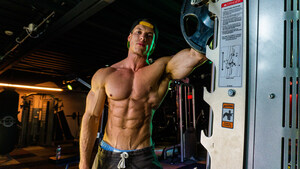 Fitness Model and Men's Physique Competitor Wins National Championship