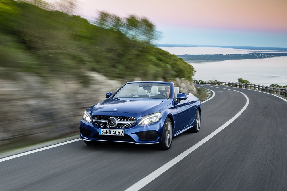 Sales of the consistently popular C-Class family of vehicles grew by an impressive 32.7% compared with July 2017. (CNW Group/Mercedes-Benz Canada Inc.)