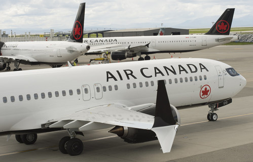 Air Canada Sets New Single Day Record for Customers Carried (CNW Group/Air Canada)