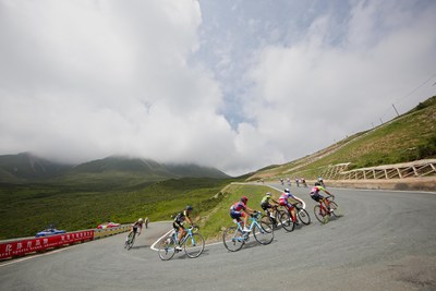 Columbia's Hernan Aguirre of Manzana Postbon was crown the championship of the 17th Tour of Qinghai Lake on Aug. 4, 2018