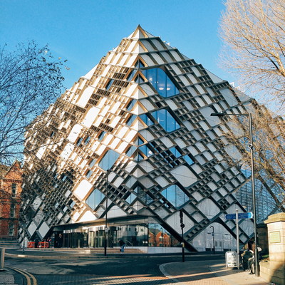 The Library and Corporate Information and Computing Services (CiCS) jointly support two world class learning spaces: the award-winning Information Commons and the £81M Diamond building, opened in 2015, delivering high quality IT-enabled study spaces and 24-hour access to student resources. In these environments, the manual loaning of laptops was limited to staffed hours, the Library and CiCS sought further automation of this function to enhance the service (PRNewsfoto/D-Tech International)