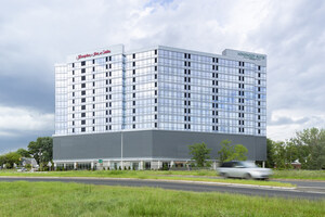 Hilton Opens New Dual-Brand Property in Teaneck Glenpointe