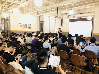 Insee Network founder and CEO Bright Yu at Shanghai Blockchain Project Introduction & Investor Happy hour