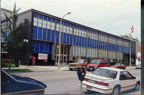 Government of Canada Building, 105 Christina Street South, Sarnia, Ontario (CNW Group/Public Services and Procurement Canada)