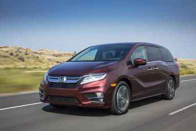 2019 Honda Odyssey is Top Minivan in IIHS Passenger-Side Small Overlap and LATCH Testing (PRNewsfoto/American Honda Motor Co. Inc.)