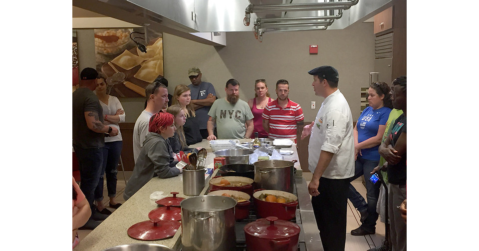 Warriors Prepare Brunch at Gourmet Cooking Class