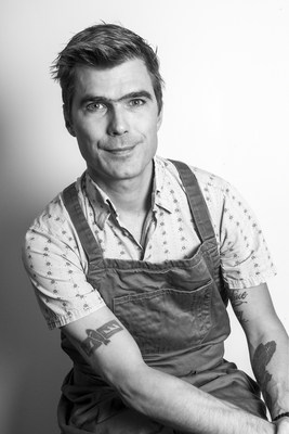 Sandestin Investments, LLC has announced Celebrity Chef Hugh Acheson will partner with The Sandestin Hotel to develop the culinary offerings of the new hotel, slated to open April 2020.