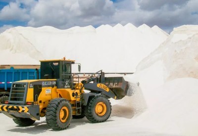 XCMG Customizes Corrosion-Resistant ZL50G Loaders for Largest Saltern in South America.