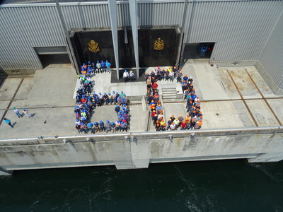 OPG and NYPA Employees Celebrate 60 Years of International Cooperation. (CNW Group/Ontario Power Generation Inc.)