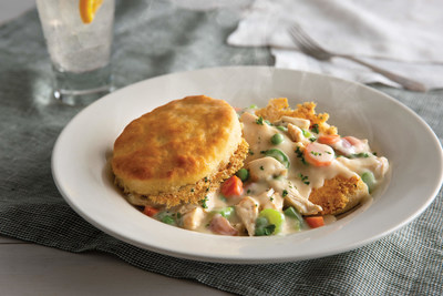 The Parmesan Crusted Biscuit Pot Pie, which is a fresh take on Cracker Barrel’s biscuit heritage, features an oversized, fresh-baked buttermilk biscuit with a griddled, crispy parmesan crust atop slow-simmered chicken, peas, carrots, celery and onions, all in a rich creamy sauce seasoned with hints of pepper and thyme