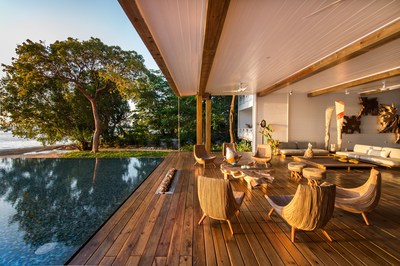 Honduras' Romantic Hot Spots Promise to Make Couples Swoon From National Park Lodges to Island Escapes