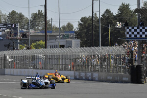 Sato y Honda se alzan con la victoria en el regreso de la IndyCar a Portland