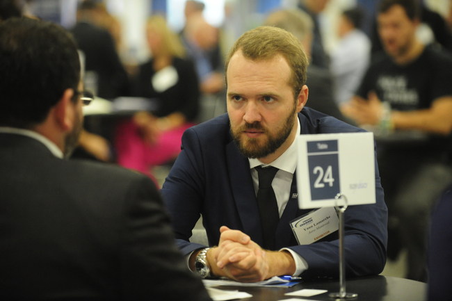 Manufactured in Vermont Supply Chain Trade Show for Advanced Manufacturing attendees networking with industry peers.