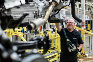 Mercedes-Benz Vans opens new Sprinter plant in North Charleston - Amazon becomes the world's largest Sprinter customer