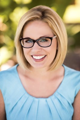 The American Federation of Government Employees, the nation's largest federal employee union, has endorsed Kyrsten Sinema of Arizona for election this November to the U.S. Senate.