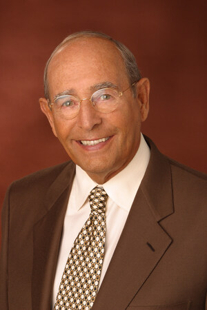 Richard M. DeVos, co-founder of Amway, dies