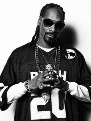 DJ Snoopadelic Gifting 20 Tickets to Single Mothers in Montreal for Namaste Party Celebrating POUNDS Accessories