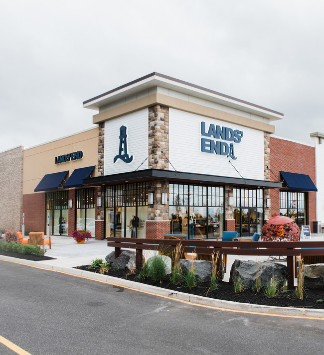 Lands End Store Near Me