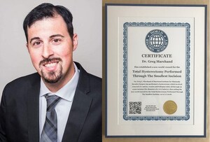 Mesa, AZ Surgeon Awarded Official World Record for Hysterectomy through the Smallest Incision Ever!