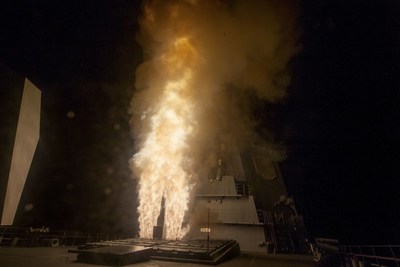 JS ATAGO (ddg - 177)成功地完成了一个“宙斯盾”弹道导弹防御(BMD)海岸拦截飞行测试考艾岛,夏威夷,日本舰队弹道导弹防御能力。照片由美国导弹防御局。