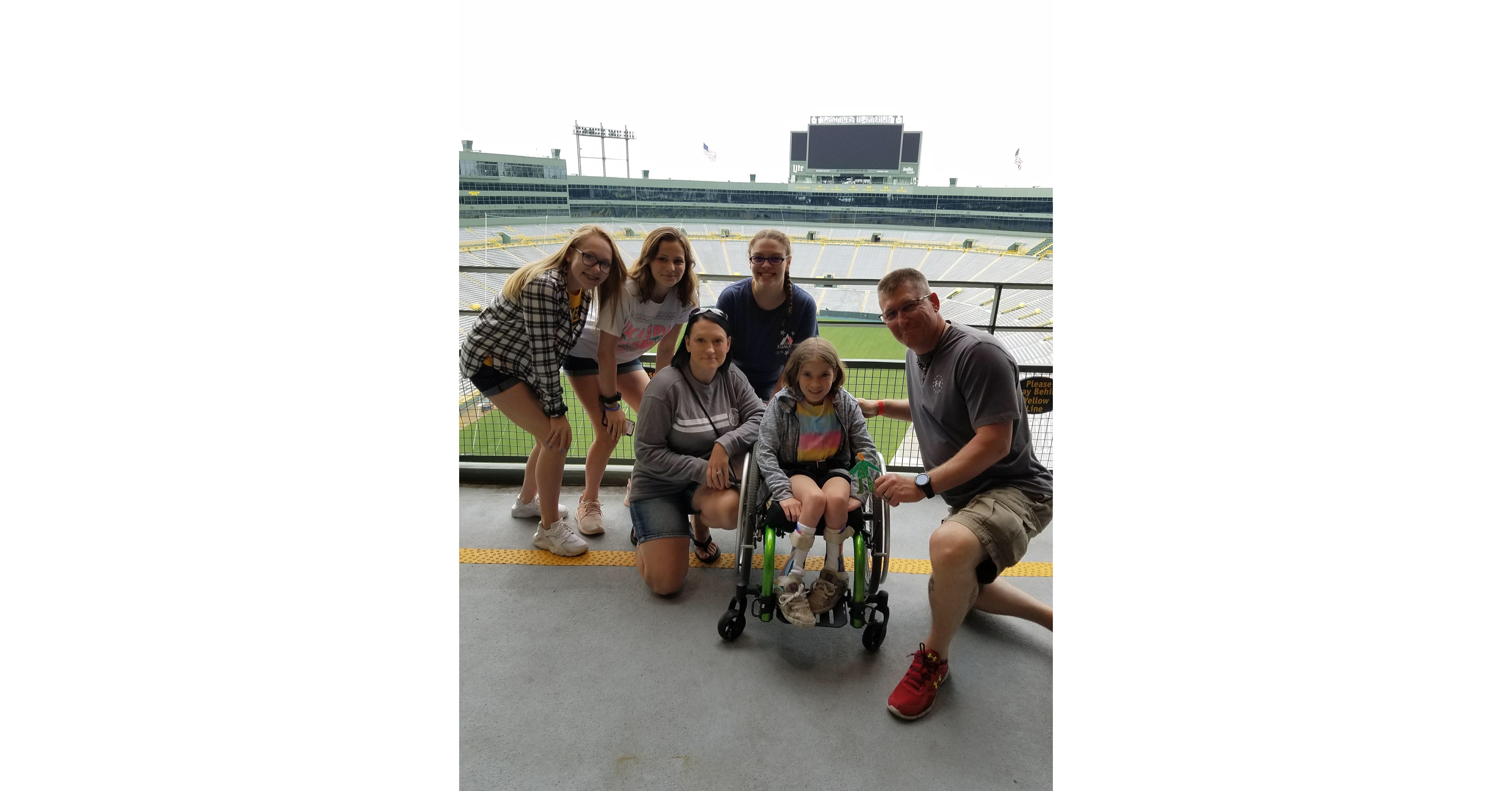 Veterans Tour Lambeau Field with Wounded Warrior Project