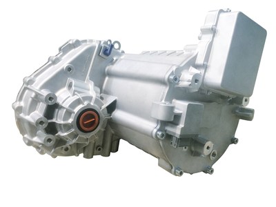 Featuring a compact and lightweight design, BorgWarner’s eDM improves efficiency and provides a comfortable driving experience for hybrid or pure electric vehicles.