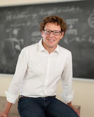 La Société royale du Canada remet ses distinctions - La médaille Rutherford en physique pour Alexandre Blais