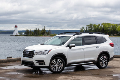 All-New 2019 Subaru Ascent Scores Top Marks in IIHS Testing, Earns 2018 Top Safety Pick+ Rating (CNW Group/Subaru Canada Inc.)