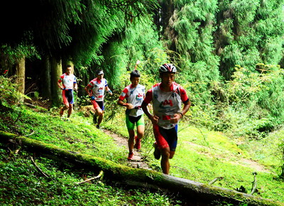 Team Runningfun are racing in the cross-country race in the Fairy Mountain's forest.