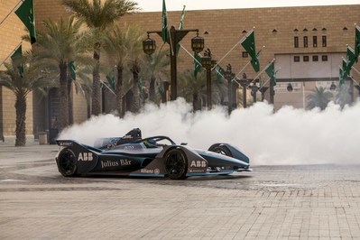 Felipe Massa lights up the ancient city of Diriyah in the Gen2 Formula E racer (PRNewsfoto/The General Sports Authority of)