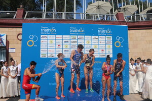 Norwegian and American Athletes Win the Men's Competition and Women's Competition at TIMSUN Tire Cup 2018 Weihai ITU Triathlon World Cup