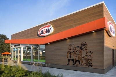 Les burgers d'A&W s'amliorent encore! La chane de restaurants de burgers d'avant-garde est la premire  servir seulement du vrai fromage. (Groupe CNW/Services alimentaires A&W du Canada Inc.)