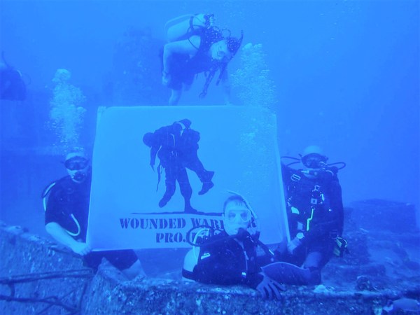 marked behagelig Bug Warriors Explore Shipwrecks and Connect with Nature During Scuba Dive | WWP