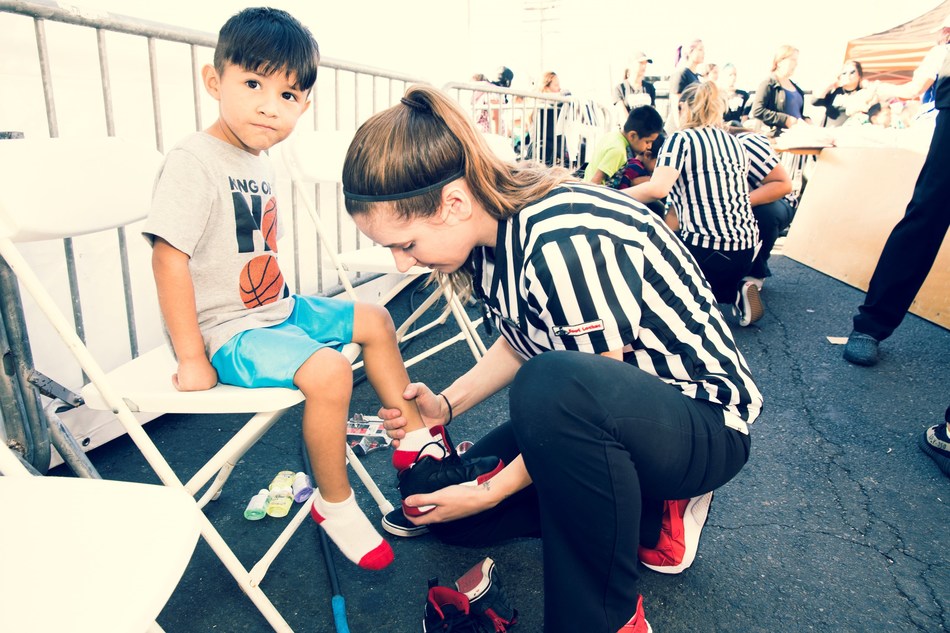 Thousands Of Free Shoes For Underserved L A Youth