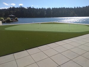 Artificial Grass and Synthetic Putting Greens' Drainage Helps Oregon Landscapes