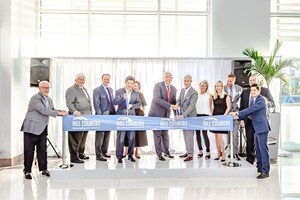 The Ribbon is Cut at Hill Country Honda and Business is Booming