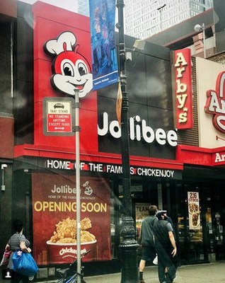 Jollibee Manhattan store located at 609 8th Ave., New York, NY 10018 opens Saturday, October 27. (Photo credit: Elton Lugay (Instagram/elton_lugay))