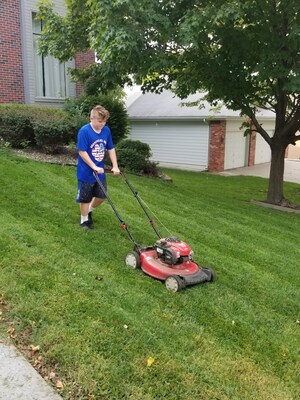 Nebraska Teenager Inspired to Help Military Families Through the GreenCare for Troops Program