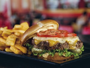 Red Robin Gourmet Burgers and Brews Rings in the Holiday Season with The Master Cheese Finest Burger and Haystack Tavern Double Burger