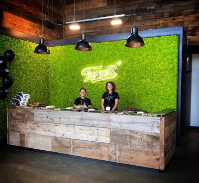 /R E P E A T -- Media Advisory - Canopy Growth marks the end of prohibition in Canada/