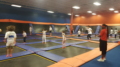 Are you #PumpedToJump? Kids and families will help “Bounce Away Diabetes” at dozens of participating Sky Zone parks across the country to benefit the cure-focused work of the Diabetes Research Institute on Sunday, November 4, 2018. November is National Diabetes Awareness Month.