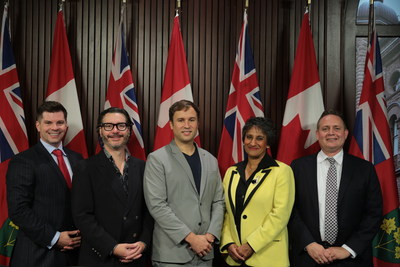 Left to right: Mike Garnett (Bay Street Labs), Paul Valle (Pythian), Floyd Marinescu (InfoQ & QCon), Audrey Mascarenhas (Questor) and Chris Ford (Capco) of "CEOs for Basic Income" at Queen's Park today. (Photo credit: Moses Leal at FEATHERSTONE photo & imaging) (CNW Group/CEOs for Basic Income)